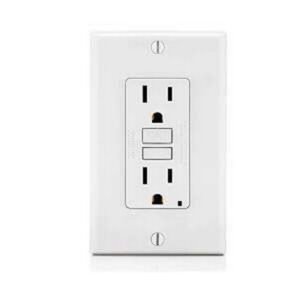 TOMA GFCI 15 AMPERIOS 125 VOLTIOS CON TAPA PARA MONTAJE A PRESION LEVITON - LEVITON GFNT1-W /2-W