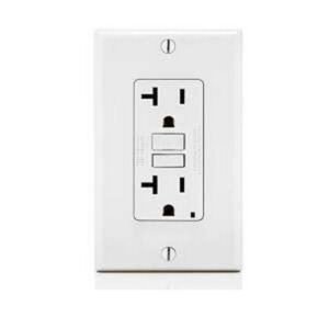 TOMA GFCI 20 AMPERIOS 120 VOLTIOS CON TAPA PARA MONTAJE A PRESION LEVITON - LEVITON GFNT2-W