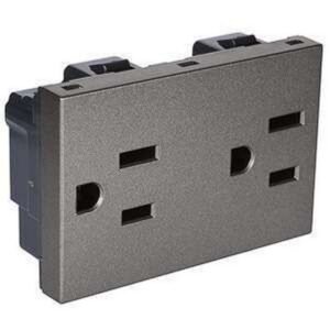 TOMA ARTEOR CUADRADO DOE CON POLO A TIERRA 3 MODULOS - LEGRAND GRL-IND 582631