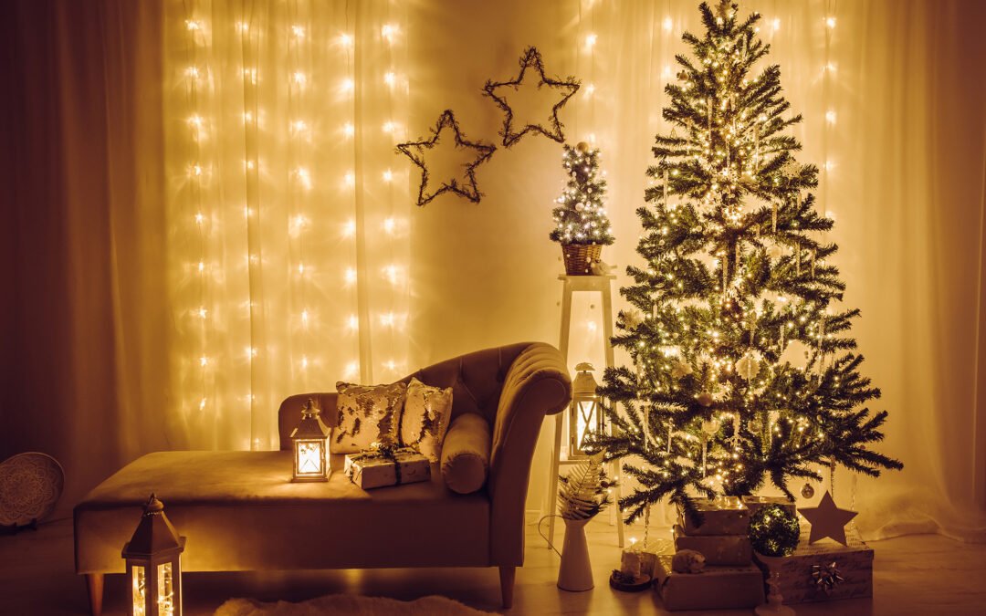 ELECTRICIDAD Y NAVIDAD: LA MAGIA DE LAS LUCES NAVIDEÑAS QUE ILUMINAN HOGARES SOSTENIBLES